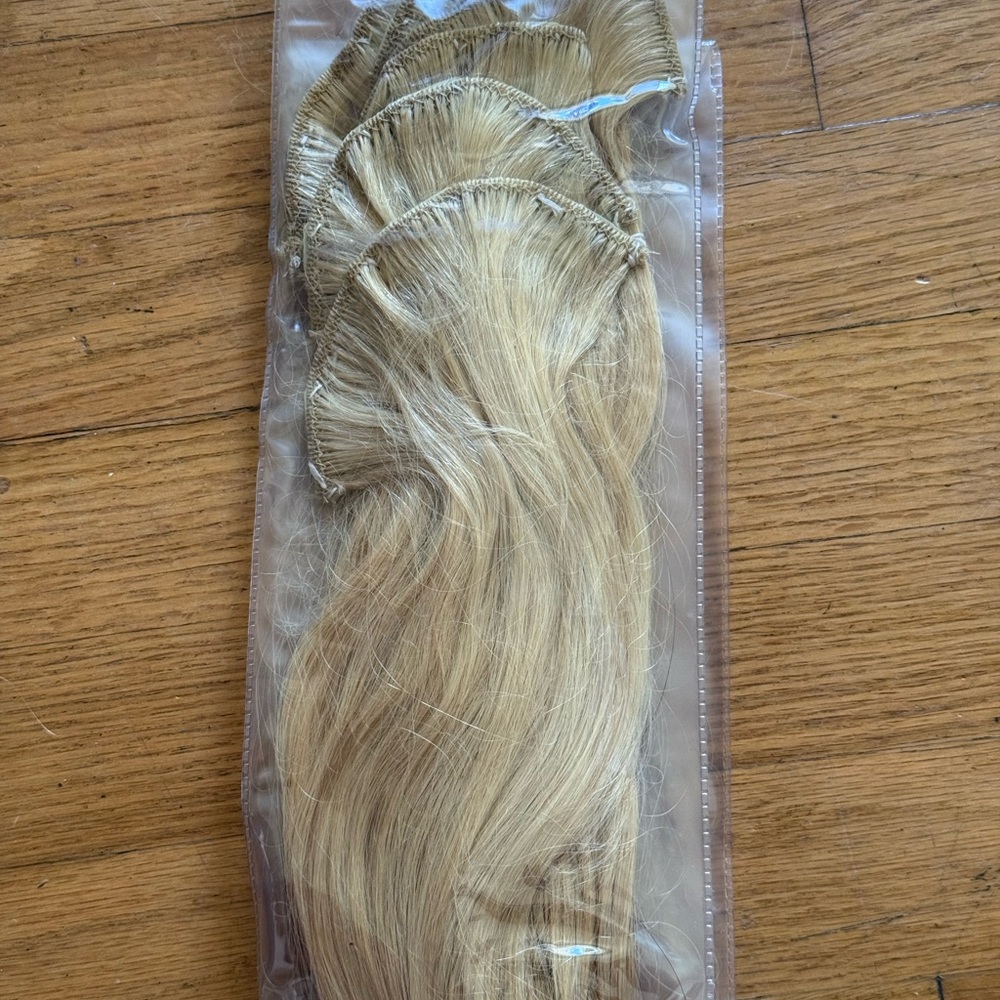 Blonde human Hair Extensions